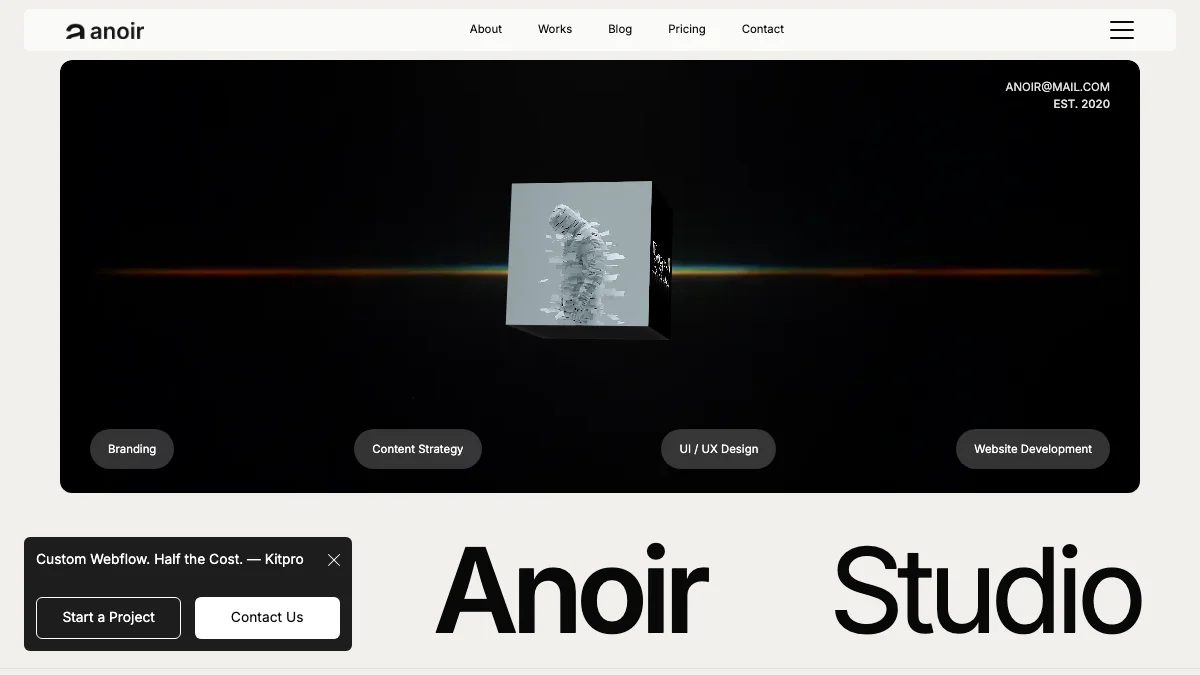 Screenshot of the Anoir theme homepage