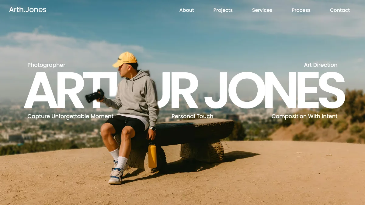 Screenshot of the Arthur Jones theme homepage